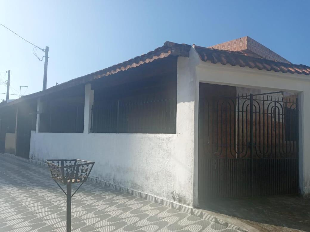 Casa Para Temporada Na Praia Grande Aprox 100 Mts Da Praia Villa Exterior foto